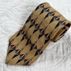 Bill Blass Black Label Geometric Patterned Gold Tan Silk Tie EUC‎